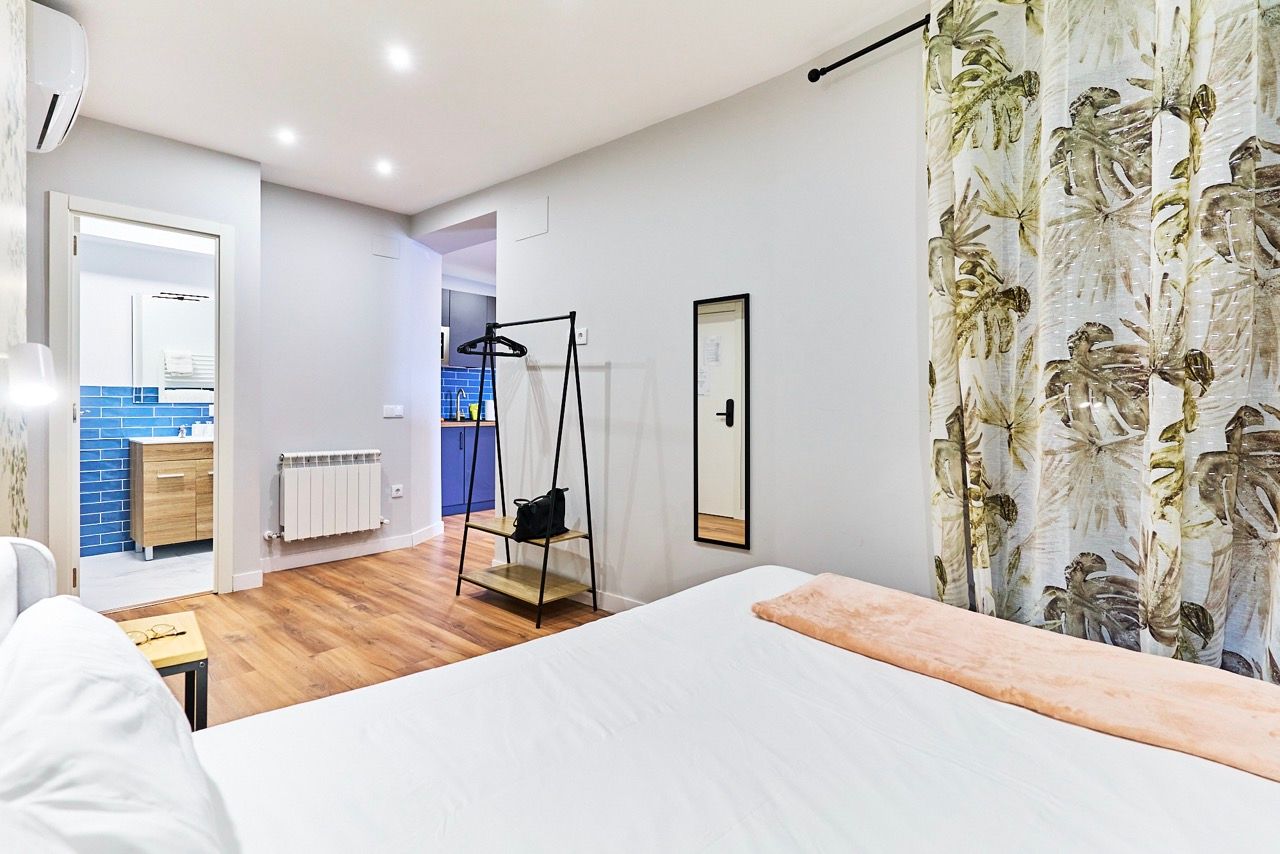 Image 0 from gallery 333