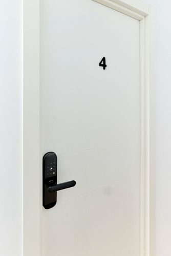 slide_0