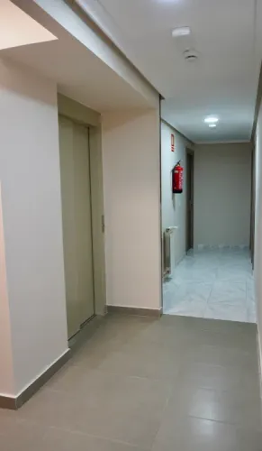slide_3